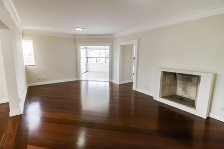 Apartamento à venda com 214m², 3 quartos e 3 vagas Apartamento à venda com 214m², 3 quartos e 3 vagasSala 1