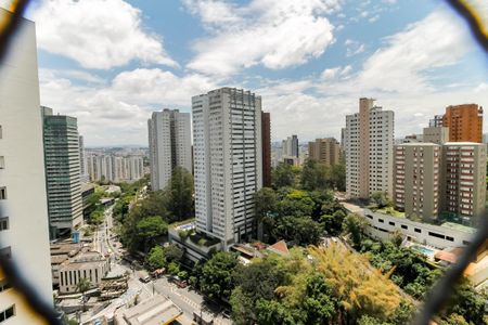 Apartamento à venda com 214m², 3 quartos e 3 vagas Apartamento à venda com 214m², 3 quartos e 3 vagasVista - Suíte 1