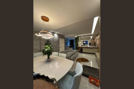 Apartamento à venda com 93m², 3 quartos e 2 vagasSala