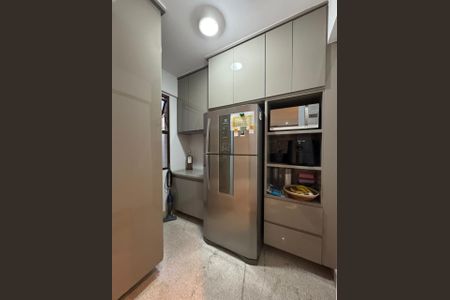 Apartamento à venda com 93m², 3 quartos e 2 vagasCozinha