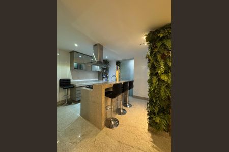 Apartamento à venda com 93m², 3 quartos e 2 vagasCozinha