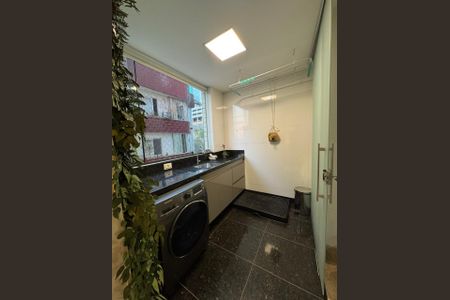 Apartamento à venda com 93m², 3 quartos e 2 vagasÁrea de Serviço