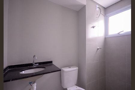 Banheiro  de apartamento à venda com 1 quarto, 24m² em Vila Nair, São Paulo