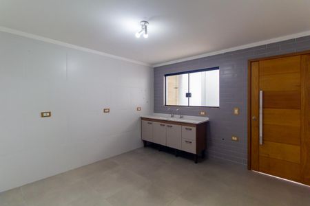 Casa para alugar com 3 quartos, 150m² em Jardim Ibitirama, São Paulo