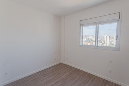 Apartamento à venda com 60m², 2 quartos e 2 vagasSuíte 