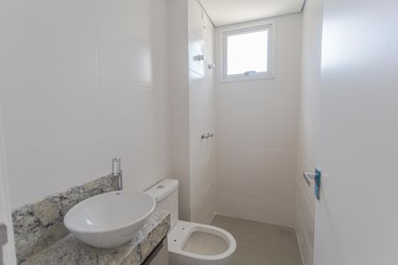 Apartamento à venda com 60m², 2 quartos e 2 vagasBanheiro da Suíte 