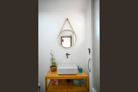 Apartamento para alugar com 83m², 2 quartos e 1 vagaLavabo 