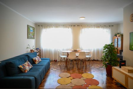 Apartamento para alugar com 83m², 2 quartos e 1 vagaSala