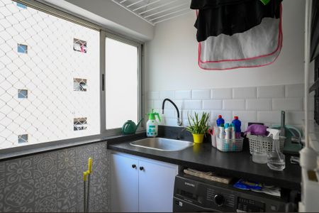 Apartamento para alugar com 83m², 2 quartos e 1 vagaÁrea de Serviço