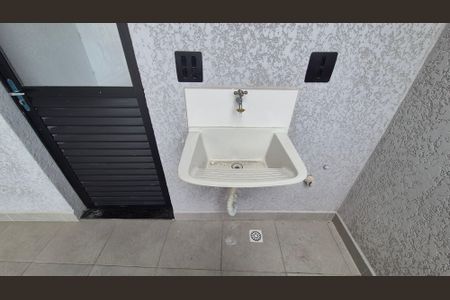 Apartamento à venda com 106m², 2 quartos e 1 vaga Apartamento à venda com 106m², 2 quartos e 1 vagaLavanderia