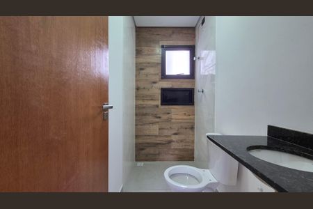 Apartamento à venda com 106m², 2 quartos e 1 vaga Apartamento à venda com 106m², 2 quartos e 1 vagaBanheiro da suíte