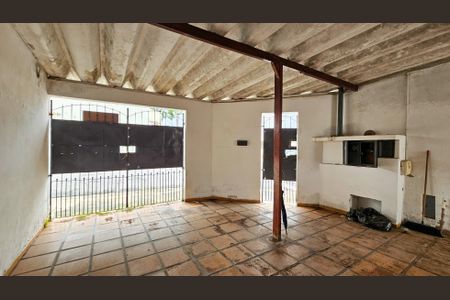 Casa à venda com 120m², 4 quartos e 2 vagas Casa à venda com 120m², 4 quartos e 2 vagasGaragem