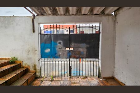 Casa à venda com 120m², 4 quartos e 2 vagas Casa à venda com 120m², 4 quartos e 2 vagasQuintal