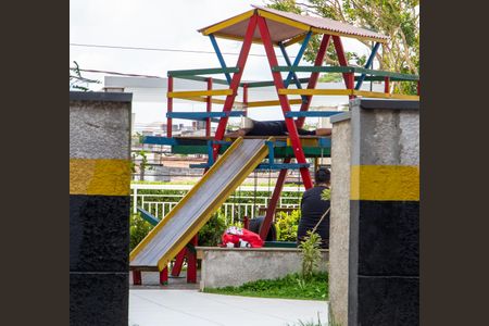 Apartamento para alugar com 67m², 2 quartos e 2 vagasÁrea comum - Playground