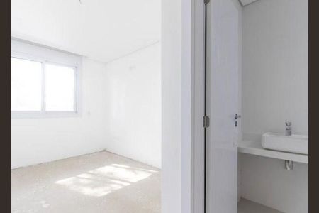 Casa à venda com 4 quartos, 584m² em Jardim Cordeiro, São Paulo