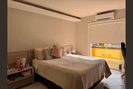 Casa à venda com 3 quartos, 360m² em Sapê, Niterói