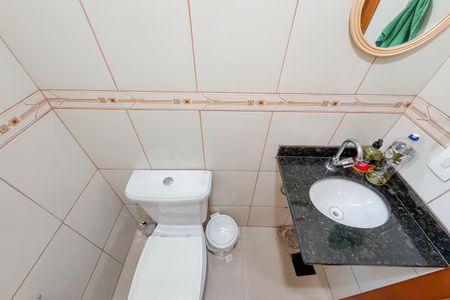 Casa à venda com 350m², 7 quartos e 8 vagasBanheiro 1