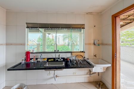 Casa à venda com 350m², 7 quartos e 8 vagasCozinha