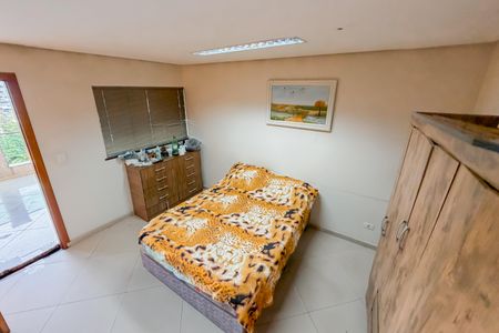 Casa à venda com 350m², 7 quartos e 8 vagasSuíte 