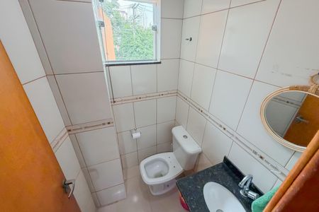 Casa à venda com 350m², 7 quartos e 8 vagasBanheiro 4
