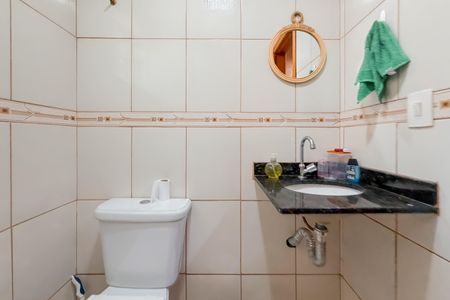 Casa à venda com 350m², 7 quartos e 8 vagasBanheiro 2