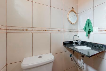 Casa à venda com 350m², 7 quartos e 8 vagasBanheiro 4