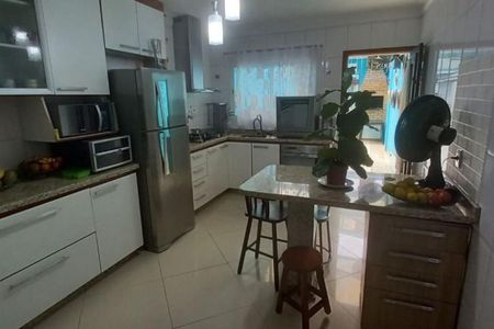 Casa à venda com 150m², 3 quartos e 3 vagas