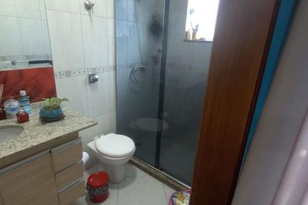 Casa à venda com 3 quartos, 150m² em Vila Helena, Santo André