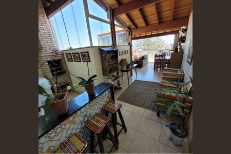 Apartamento à venda com 2 quartos, 96m² em Cidade São Jorge, Santo André