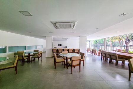 Apartamento à venda com 260m², 2 quartos e 4 vagas Apartamento à venda com 260m², 2 quartos e 4 vagasÁrea comum