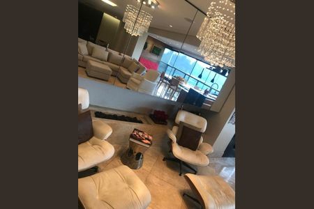 Apartamento à venda com 3 quartos, 209m² em Santo Amaro, São Paulo