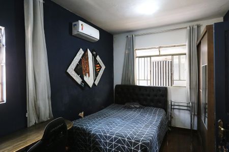 Casa à venda com 167m², 2 quartos e 2 vagasQuarto