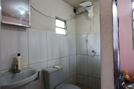 Casa à venda com 167m², 2 quartos e 2 vagasQuarto de Serviço e Banheiro de Serviço