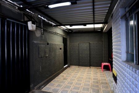 Casa à venda com 167m², 2 quartos e 2 vagasGaragem