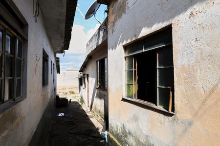 Casa à venda com 167m², 2 quartos e 2 vagasÁrea externa