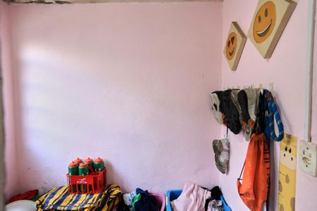 Casa à venda com 167m², 2 quartos e 2 vagasQuarto de Serviço e Banheiro de Serviço