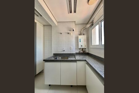 Apartamento à venda com 104m², 2 quartos e 2 vagasÁrea de Serviço