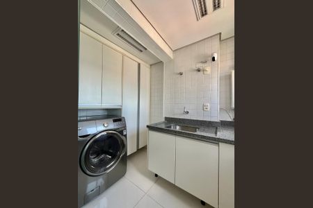 Apartamento à venda com 104m², 2 quartos e 2 vagasÁrea de Serviço