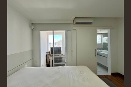 Apartamento à venda com 104m², 2 quartos e 2 vagasSuíte 2