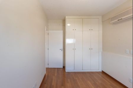 Apartamento à venda com 320m², 3 quartos e 4 vagas