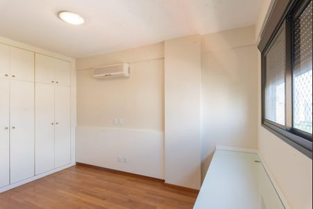 Apartamento à venda com 320m², 3 quartos e 4 vagas