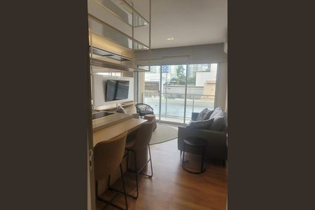 Apartamento à venda com 1 quarto, 38m² em Cambuí, Campinas