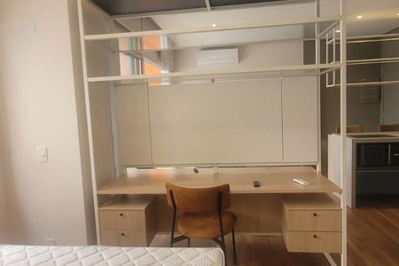 Apartamento à venda com 1 quarto, 38m² em Cambuí, Campinas