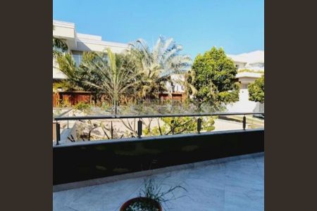 Casa à venda com 285m², 3 quartos e 2 vagas