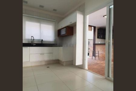 Casa à venda com 285m², 3 quartos e 2 vagas