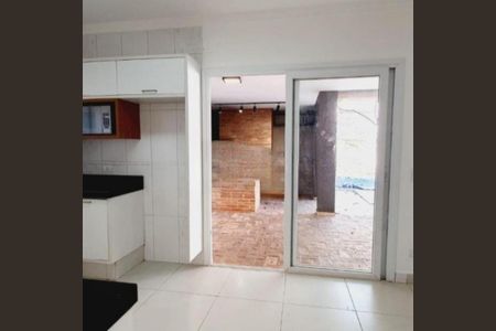 Casa à venda com 3 quartos, 285m² em Swiss Park, Campinas