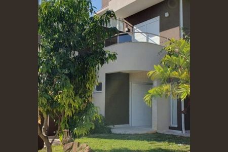Casa à venda com 285m², 3 quartos e 2 vagas