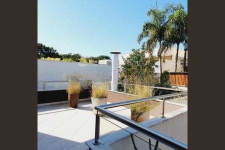 Casa à venda com 285m², 3 quartos e 2 vagas