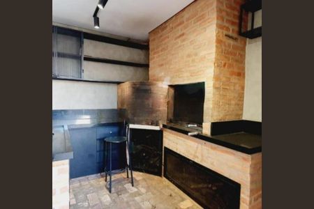 Casa à venda com 3 quartos, 285m² em Swiss Park, Campinas