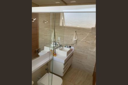 Casa à venda com 409m², 6 quartos e 4 vagas